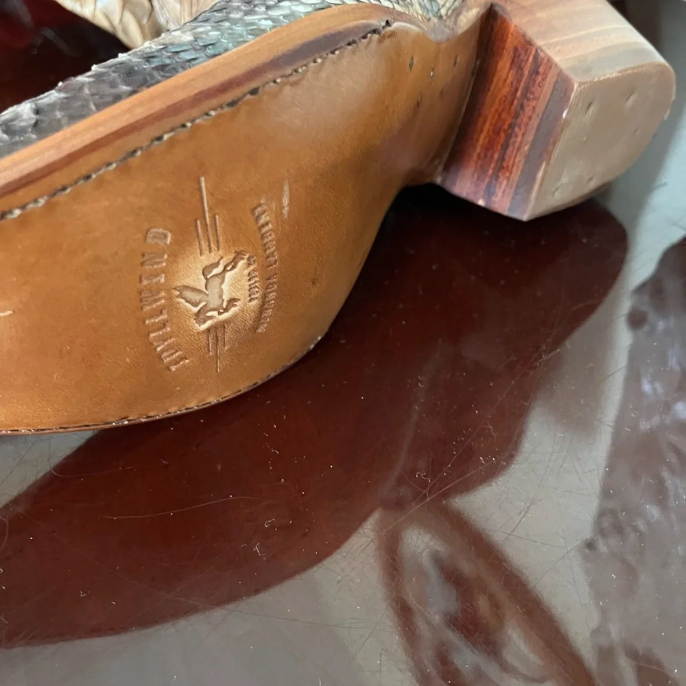 Idyllwind Brown Textured Western Cowboy Boots - Picture 5 of 6